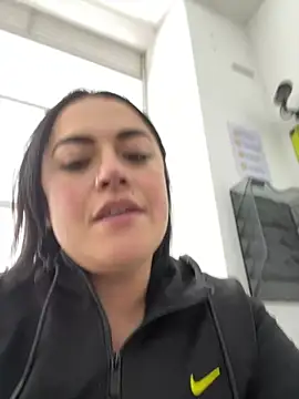 Lesly 10- online show from 07/23/26, 05:31