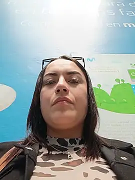 Snapshot of Lesly_10- chatting on 06/02/26, 04:07 Lesly 10- online show from 06/02/26, 04:07