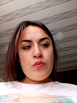 Lesly 10- online show from 11/05/25, 02:31