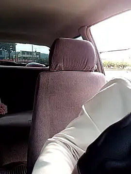 Lesly 10- online show from 09/19/25, 01:48