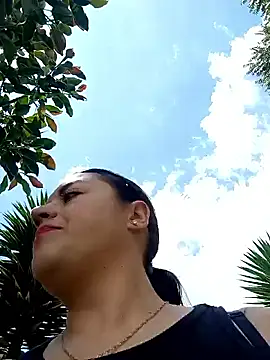 Lesly 10- online show from 09/25/25, 05:52