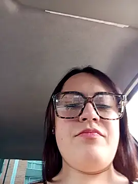 Lesly 10- online show from 10/22/25, 09:13