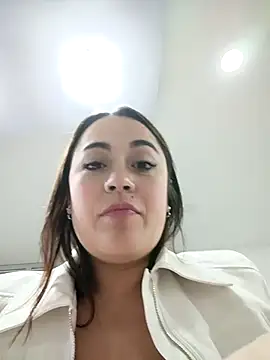 Lesly 10- online show from 11/20/25, 06:30