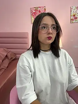 kae styles online show from 12/05/25, 08:06