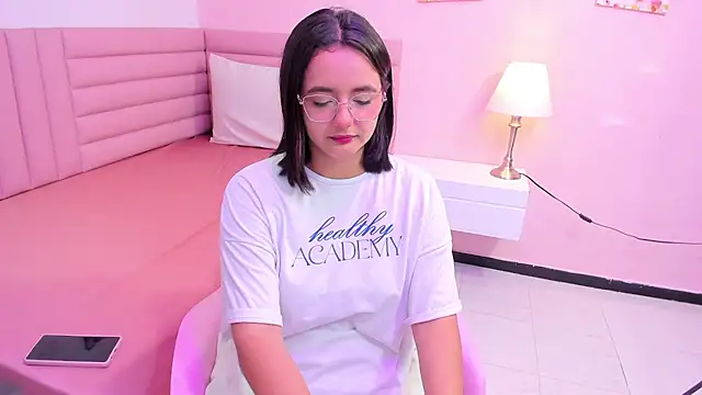 kae styles online show from 09/24/25, 08:04