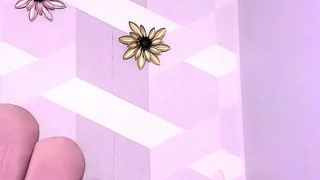 KylieMonnett online show from 03/19/26, 09:20