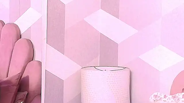 KylieMonnett online show from 11/07/25, 08:02