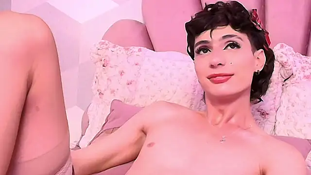 KylieMonnett online show from 12/13/25, 08:04