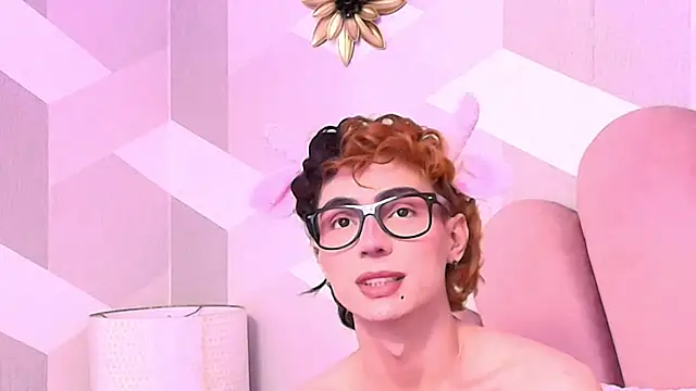 KylieMonnett online show from 03/26/26, 10:07