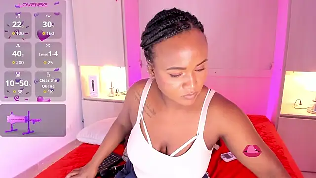 EmilyyStuart online show from 03/14/25, 09:46