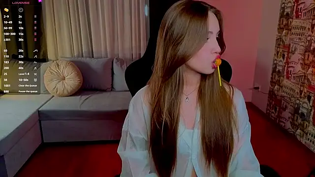 Alice loft online show from 04/08/26, 06:09