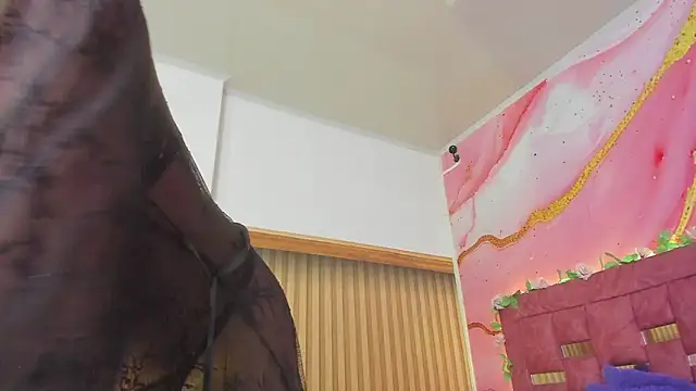 melody paris online show from 02/10/26, 10:58