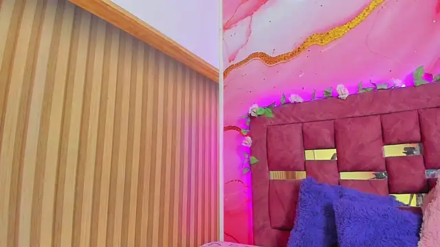 melody paris online show from 01/14/26, 10:52