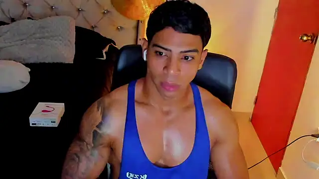 Andrew wolf7 online show from 11/27/25, 08:04