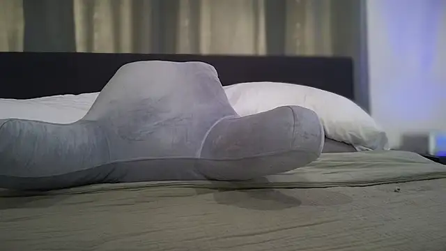 longislandprincess online show from 09/13/25, 01:00