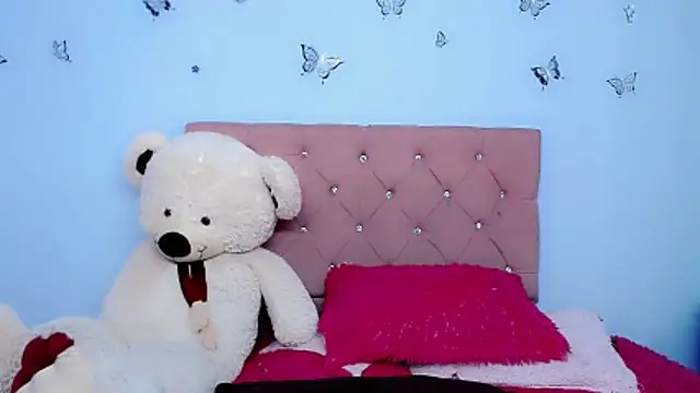 Riossvale online show from 11/25/25, 04:02