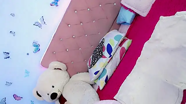 Riossvale online show from 03/29/26, 06:26