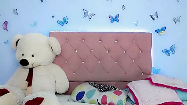 Riossvale online show from 02/22/26, 05:43