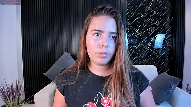 Lyssa Muller online show from 12/22/25, 03:34