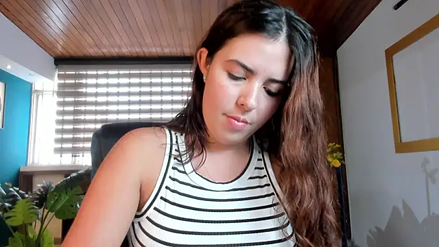 Lyssa Muller online show from 09/19/25, 12:42