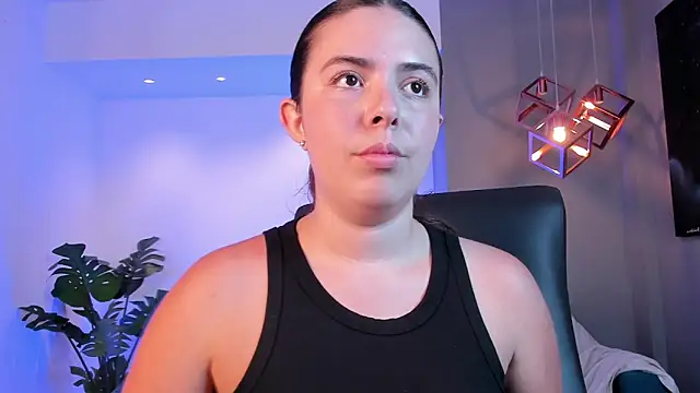 Lyssa Muller online show from 09/23/25, 04:03