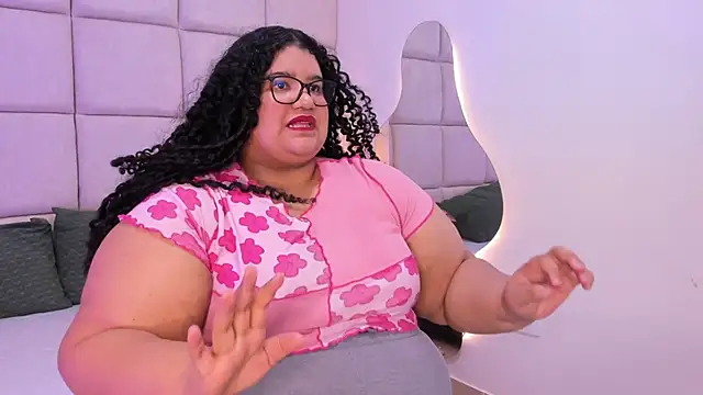 Miley Collins online show from 10/29/25, 12:48