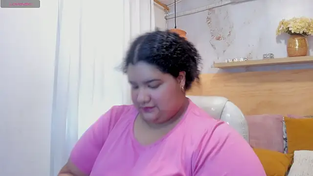 Miley Collins online show from 10/30/25, 08:28