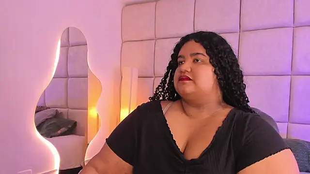 Miley Collins online show from 11/08/25, 07:50