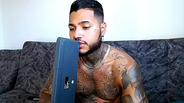 Exotic tatto27121 online show from 12/17/24, 09:05