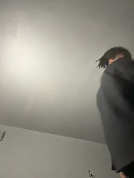 Snapshot of SluttyLyfe4L chatting on 04/05/26, 08:15 SluttyLyfe4L online show from 04/05/26, 08:15