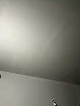 Snapshot of SluttyLyfe4L chatting on 03/22/26, 09:38 SluttyLyfe4L online show from 03/22/26, 09:38