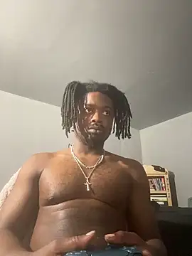 Snapshot of SluttyLyfe4L chatting on 05/03/26, 10:42 SluttyLyfe4L online show from 05/03/26, 10:42