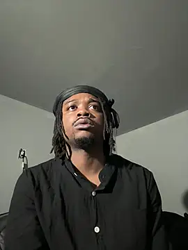 Snapshot of SluttyLyfe4L chatting on 03/13/26, 02:49 SluttyLyfe4L online show from 03/13/26, 02:49