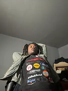 Snapshot of SluttyLyfe4L chatting on 03/15/26, 02:24 SluttyLyfe4L online show from 03/15/26, 02:24