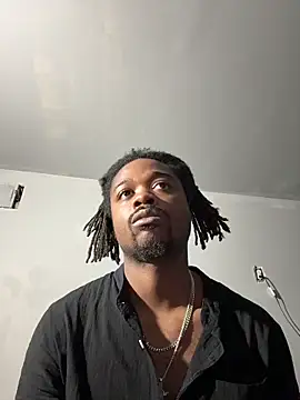 Snapshot of SluttyLyfe4L chatting on 04/07/26, 01:35 SluttyLyfe4L online show from 04/07/26, 01:35