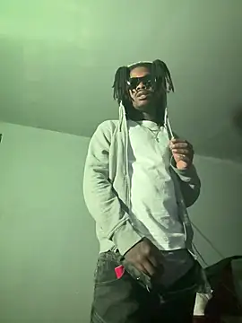 Snapshot of SluttyLyfe4L chatting on 03/21/26, 02:54 SluttyLyfe4L online show from 03/21/26, 02:54