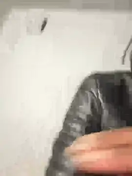 Snapshot of SluttyLyfe4L chatting on 02/21/26, 02:57 SluttyLyfe4L online show from 02/21/26, 02:57