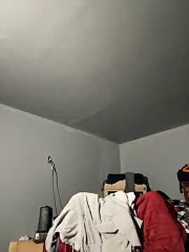 Snapshot of SluttyLyfe4L chatting on 02/28/26, 04:39 SluttyLyfe4L online show from 02/28/26, 04:39