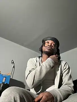 Snapshot of SluttyLyfe4L chatting on 03/09/26, 10:19 SluttyLyfe4L online show from 03/09/26, 10:19