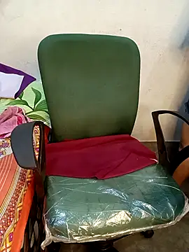 Sony-Model online show from 12/22/25, 04:23