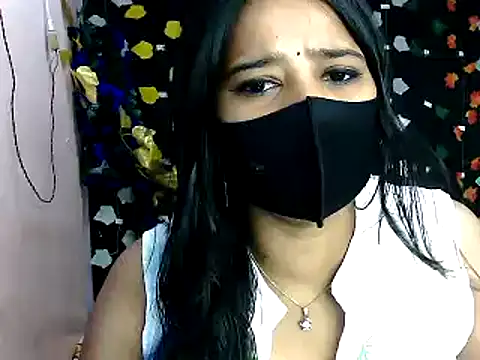Snapshot of Sony-Model chatting on 09/16/25, 04:13 Sony-Model online show from 09/16/25, 04:13