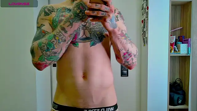 white King9999 online show from 03/03/26, 01:07