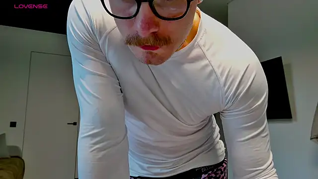 white King9999 online show from 04/29/26, 02:49