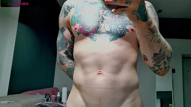 white King9999 online show from 12/01/25, 03:40