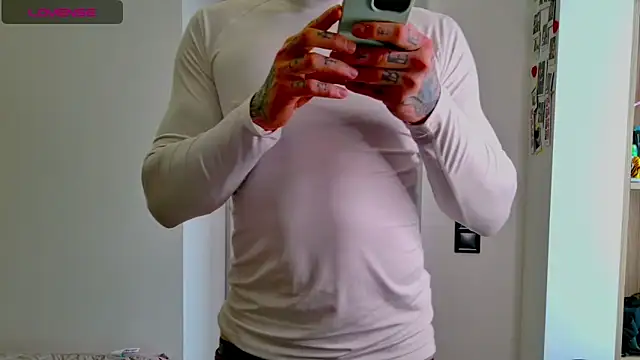 white King9999 online show from 02/15/26, 11:53