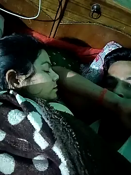 Snapshot of Lustyful_Couple chatting on 02/24/25, 03:31 Lustyful Couple online show from 02/24/25, 03:31