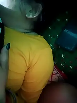 Snapshot of Lustyful_Couple chatting on 01/02/25, 10:01 Lustyful Couple online show from 01/02/25, 10:01