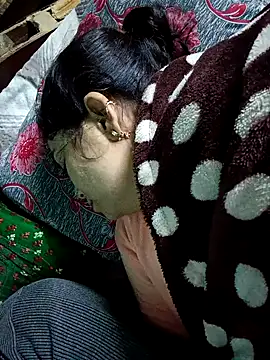 Lustyful Couple online show from 12/17/25, 11:54