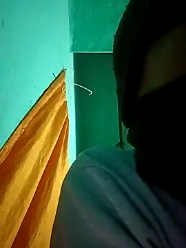 Snapshot of Lustyful_Couple chatting on 01/08/25, 09:44 Lustyful Couple online show from 01/08/25, 09:44