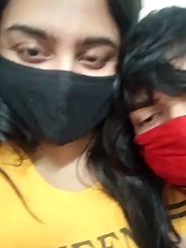 Snapshot of Lustyful_Couple chatting on 12/11/24, 08:28 Lustyful Couple online show from 12/11/24, 08:28